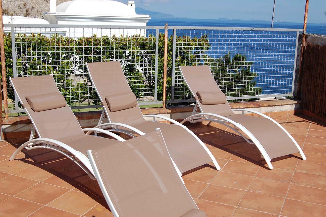 Bed and Breakfast La Terrazza Sul Mare Capri Exterior foto