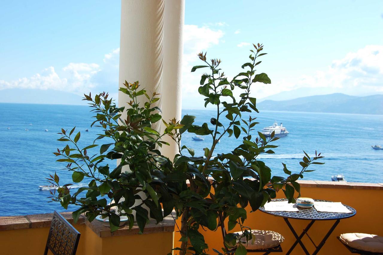 Bed and Breakfast La Terrazza Sul Mare Capri Exterior foto