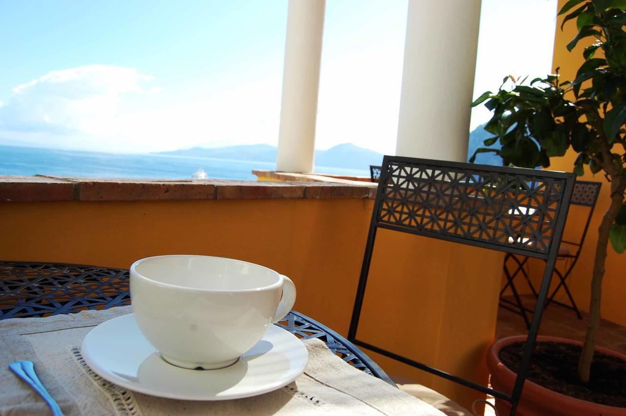 Bed and Breakfast La Terrazza Sul Mare Capri Exterior foto